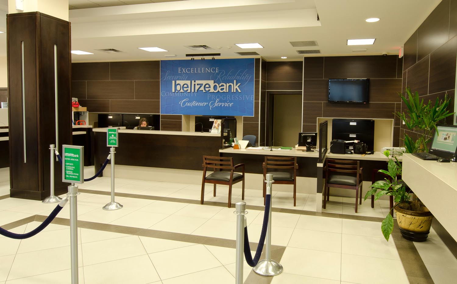 Belize Bank, office